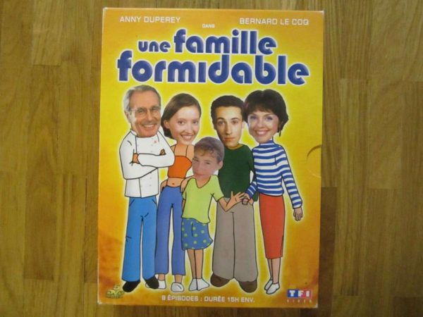 Coffret "Une famille formidable" (5 DVD : 9 épisodes)