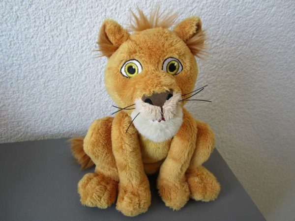 Peluche lion Walt Disney (env. 19 cm)