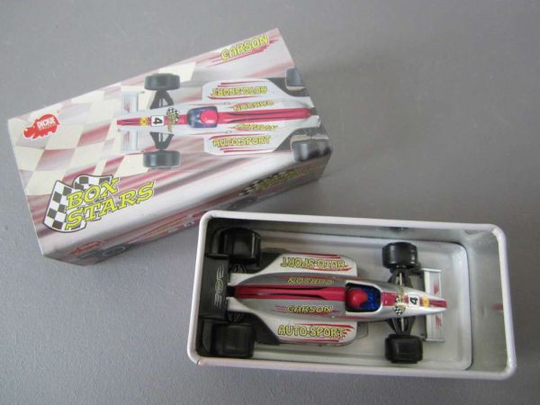 Petite voiture Formule 1 "Carson" dans boîte en métal