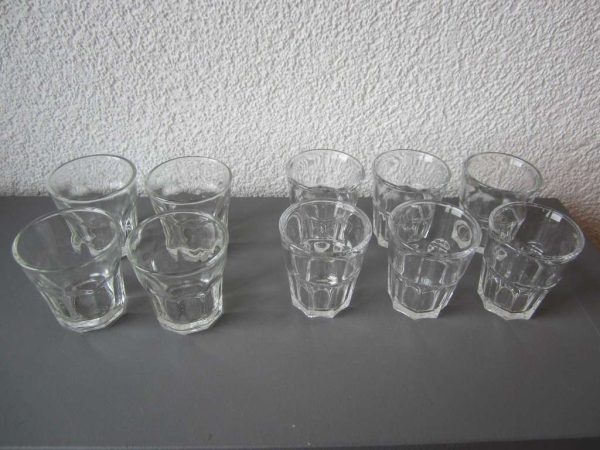 Lot de 6 + 4 verres (hauteur : 5.5 cm)