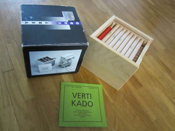 Jeu en bois Vertikado (voir photos)