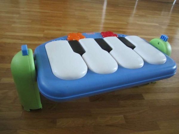 Piano d'éveil Fisher Price