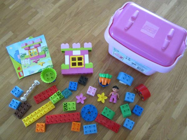 Lot de briques Duplo avec boîte de rangement rose