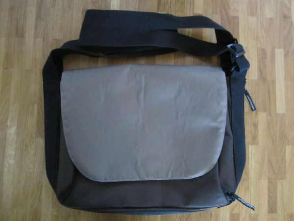 Sac à langer à bandouillère "bébéconfort" (d'occasion)
