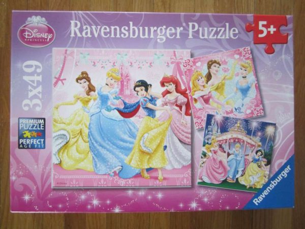 Puzzle Ravensburger "Blanche Neige" (3 x 49 pièces) 5 + 
