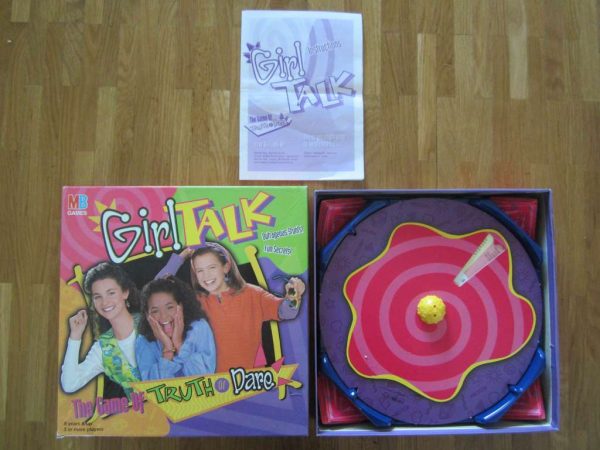 Jeu en anglais "Girl Talk, The Game of Truth or Dare"