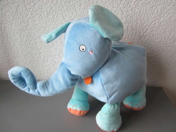 Doudou éléphant (env. 22 cm de haut)