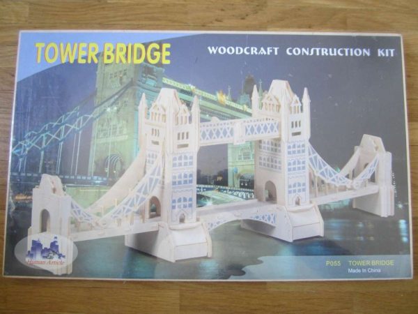 Set de construction - Maquette en bois "Tower Bridge" NEUF