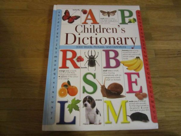 Children's Dictionary : 3000 Words, Pictures and Definitions
