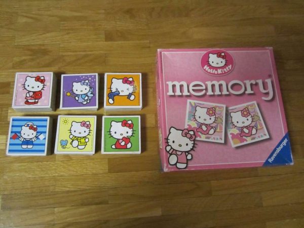 Jeu memory "Hello Kitty" - Ravensburger (d'occasion)