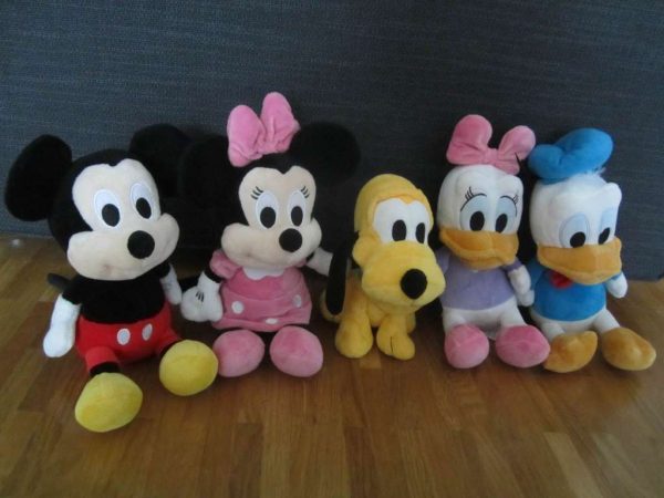 Lot de 5 personnages collection Migros (d'occasion)