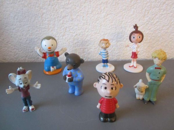 Lot de diverses petites figurines (env. 5-6 cm): selon photo