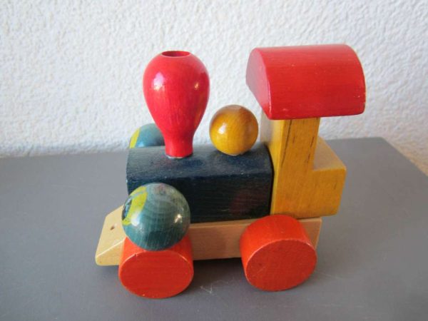 Petit train en bois coloré (d'occasion) env. 11 cm