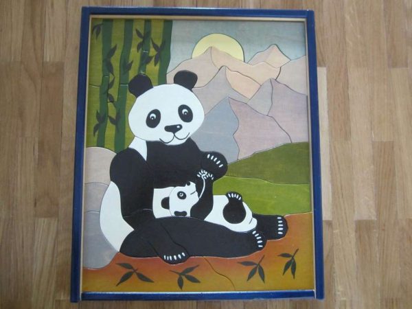 Puzzle en bois Panda & son bébé avec vitre en plexiglas