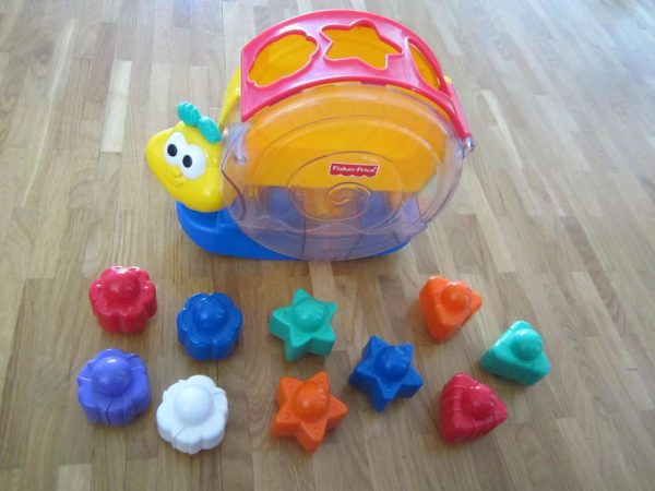 Escargot musical animablocs "Fisher Price" avec 10 pièces