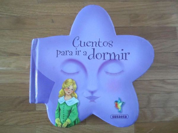Livre cartonné en espagnol "Cuentos para ir a dormir"