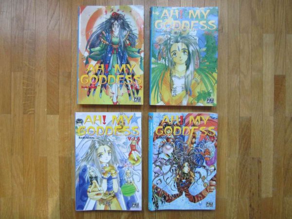 4 mangas "Ah ! My Goddess" Kosuke Fujishima (en bon état)