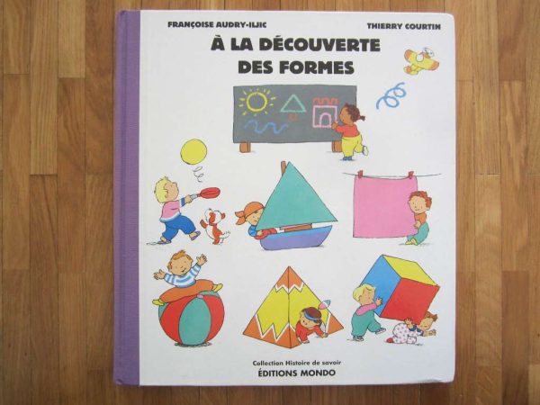 Livre grand format "A la découverte des formes" (bon état)