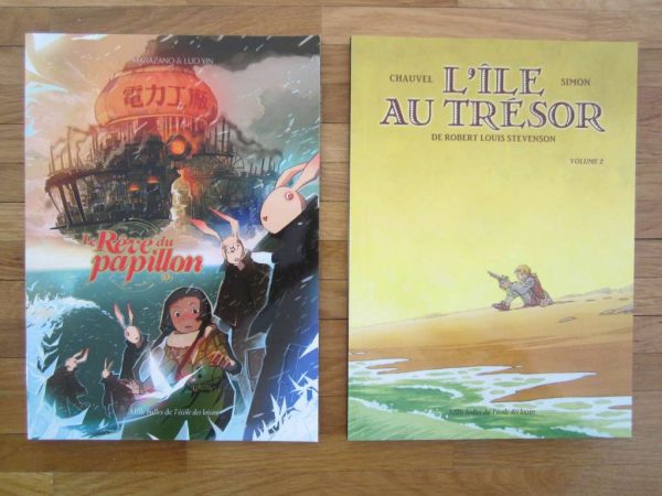 Lot de 2 livres/BD Mille bulles de l'école des loisirs