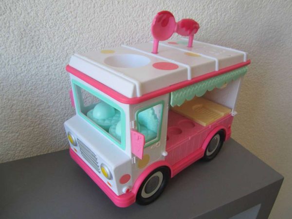 Jouet : camion Ice cream, selon photo