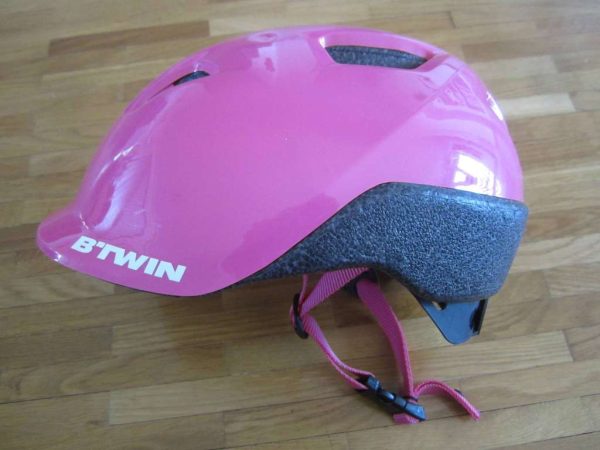 Casque vélo enfant rose BTWIN KH500, 48-52 cm (en bon état)