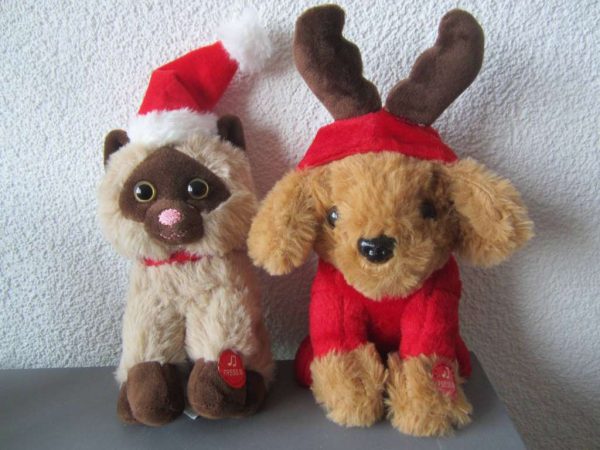 Peluches chat & chien "press me" (selon photo) CHF 10/pce