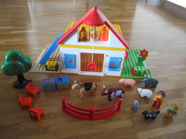 Maison et accessoires Playmobil 123 : selon photos
