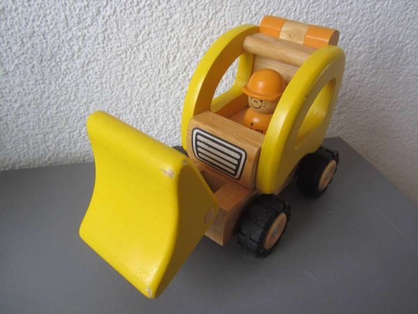 Pelleteuse jaune en bois GOKI : selon photo