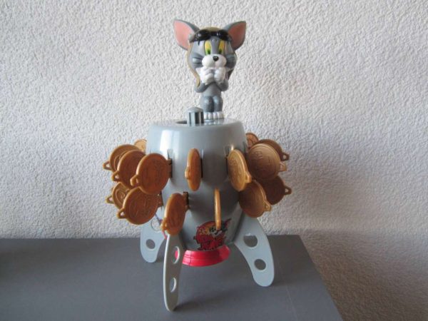 Jeu Tom & Jerry TOM BOMB : selon photo 