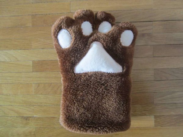 Patte d'ours en peluche (env. 21 x 14 cm)