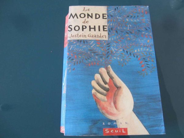 Livre grand format "Le Monde de Sophie" Jostein Gaarder