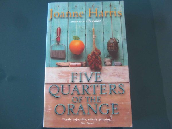 Livre en anglais Five Quarters of the Orange, Joanne Harris