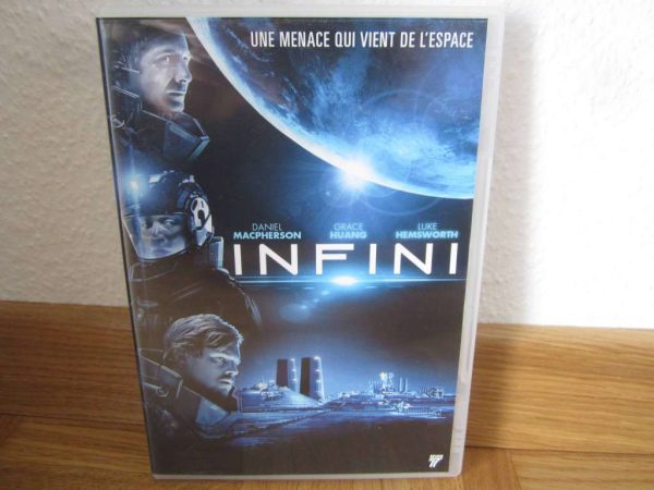 DVD Infini - MacPherson, Huang, Hemsworth