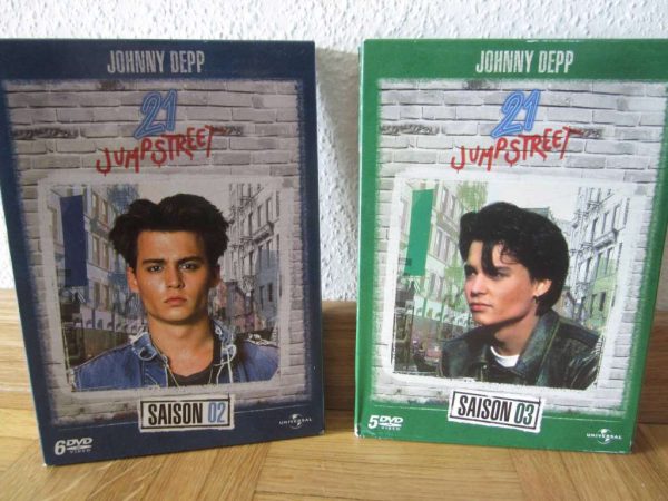 2 coffrets DVD 21 Jump Street, Johnny Depp - Saisons 2 & 3