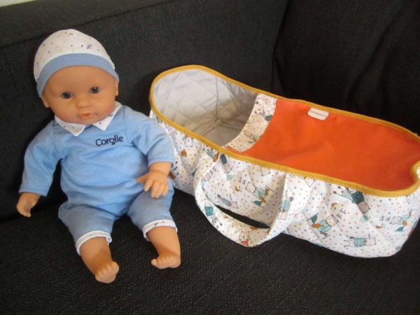 Poupon Maël de Corolle (30 cm) + couffin (neufs)