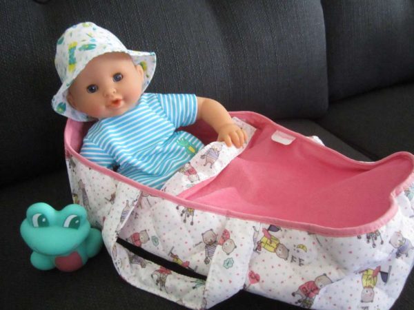 Poupon Bébé bain Marin de Corolle (30 cm) + couffin (neufs)