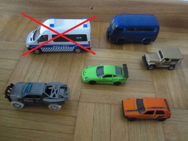 Lot de 5 petites voitures : selon photos