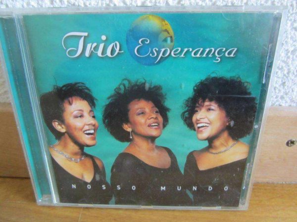 CD Trio Esperança, Nosso Mundo