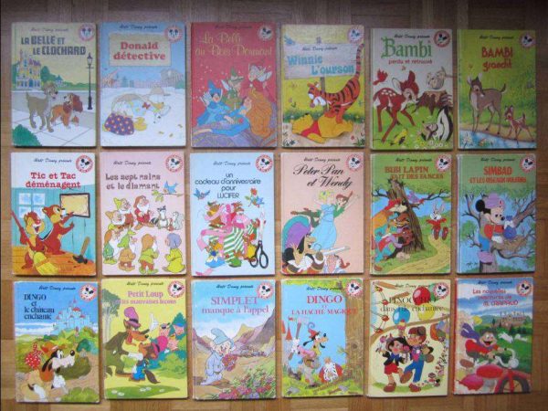 18 livres anciennes éditions "Mickey Club du livre"
