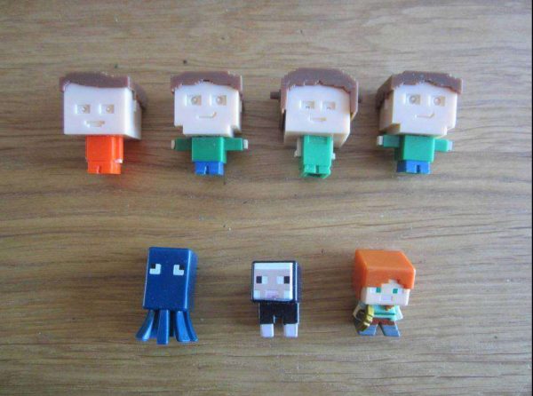 Lot de 7 mini figurines Minecraft (environ 2 - 3 cm)