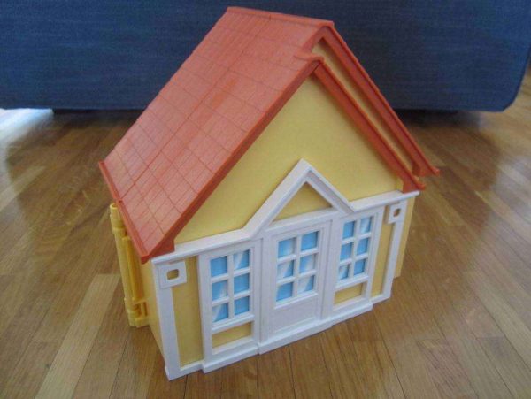 Playmobil maison articulée : selon photo (sans accessoires).