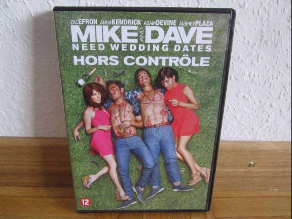 DVD Hors contrôle (Mike and Dave need wedding dates) - Efron, Kendrick