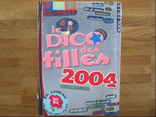 Le dico des filles 2004 - Fleurus.