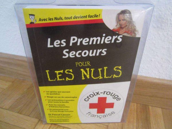 Coffret livre + trousse Premiers Secours pr les nuls (NEUF)