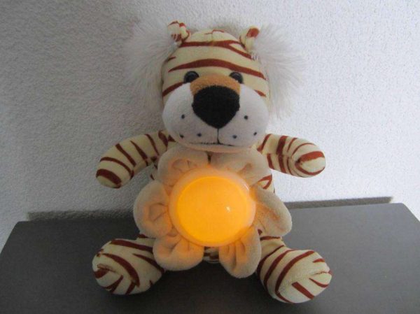 Doudou avec lumière sur le ventre (environ 22 cm assis)