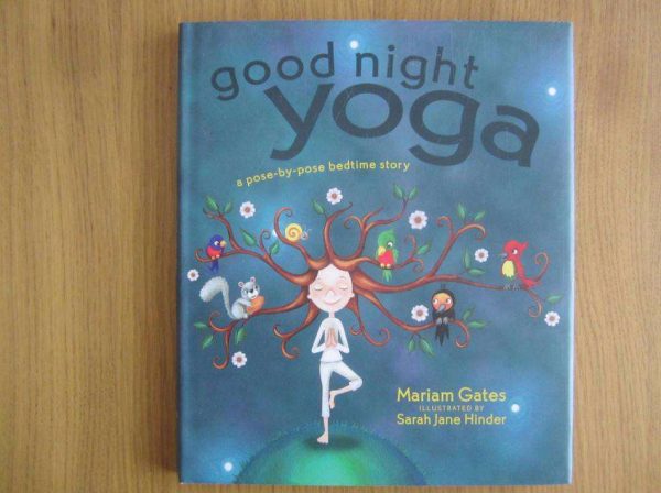 Livre en anglais "Good night yoga", Mariam Gates.