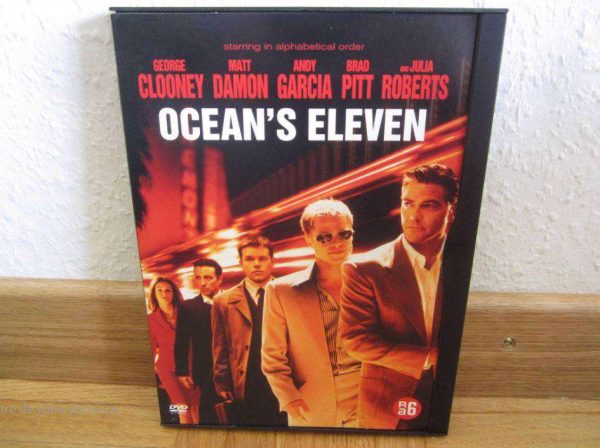 DVD Ocean's Eleven : Clooney, Damon, Garcia, Pitt, Roberts