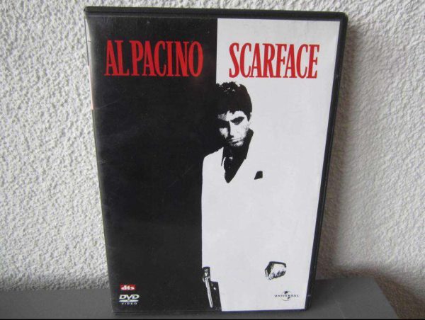 DVD "Scarface" avec Al Pacino