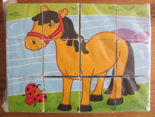 Puzzle 12 cubes animaux (d'occasion)