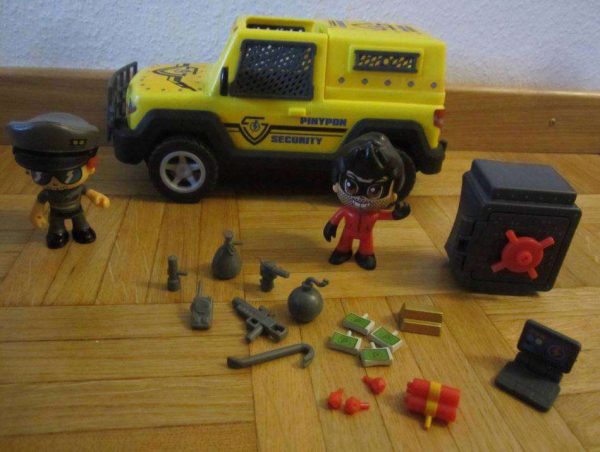 Camion de sécurité Pinypon avec 2 figurines & accessoires